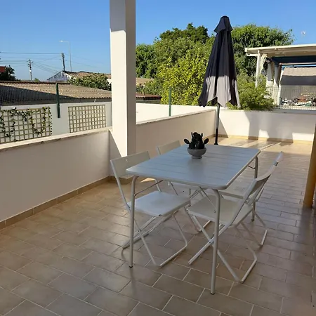 Casa Margarida Tavira